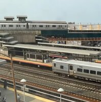 New York City Woodside Railroad & Subway Station webcam