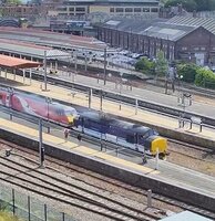 York Railway Station webcam